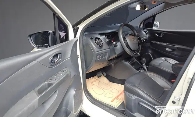 Renault (Samsung) QM3 2017 1.5 автомат (гидро), миниатюра 10 Renault (Samsung) QM3 2017 1.5 автомат (гидро), миниатюра 10