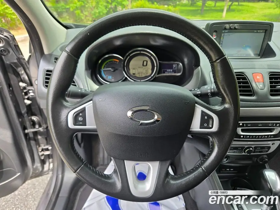 Renault (Samsung) SM3 2018 0.1 автомат (гидро), фото 14 Renault (Samsung) SM3 2018 0.1 автомат (гидро), фото 14