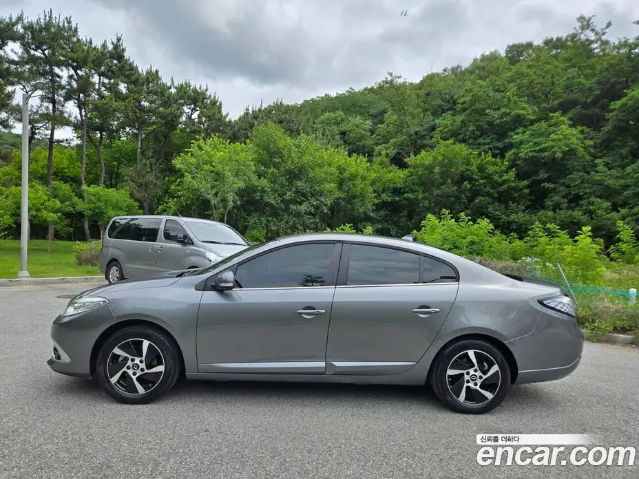Renault (Samsung) SM3 2018 0.1 автомат (гидро), фото 7 Renault (Samsung) SM3 2018 0.1 автомат (гидро), фото 7