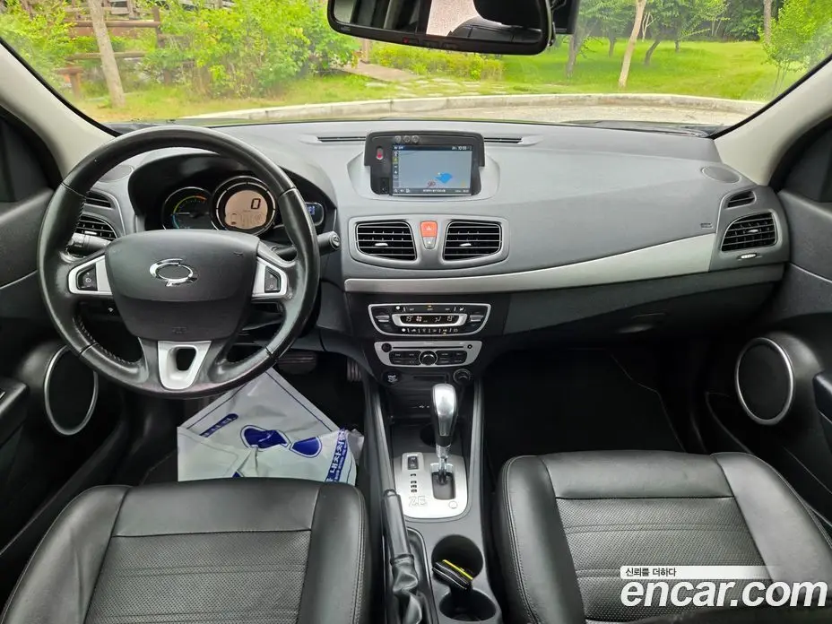 Renault (Samsung) SM3 2018 0.1 автомат (гидро), фото 9 Renault (Samsung) SM3 2018 0.1 автомат (гидро), фото 9