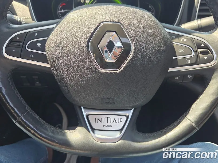 Renault (Samsung) SM6 2016 1.6 автомат (гидро), фото 11 Renault (Samsung) SM6 2016 1.6 автомат (гидро), фото 11