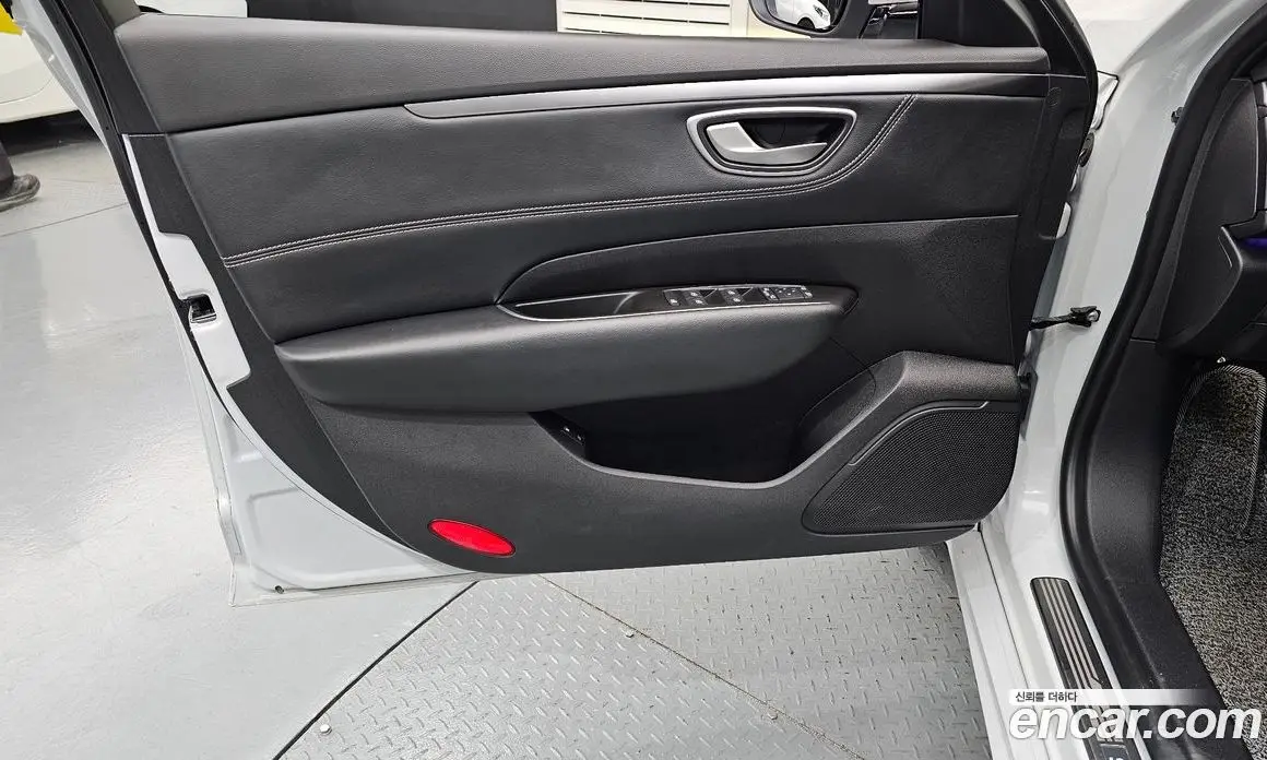 Renault (Samsung) SM6 2021 2.0 автомат (гидро), фото 14 Renault (Samsung) SM6 2021 2.0 автомат (гидро), фото 14