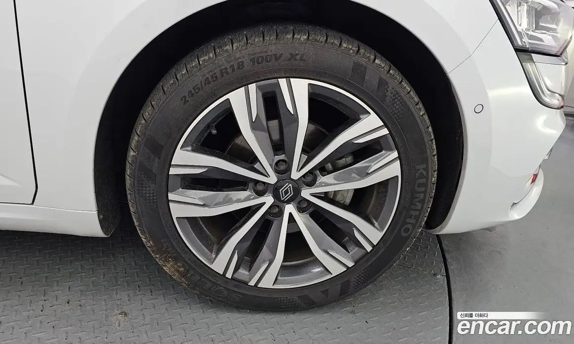 Renault (Samsung) SM6 2021 2.0 автомат (гидро), фото 5 Renault (Samsung) SM6 2021 2.0 автомат (гидро), фото 5