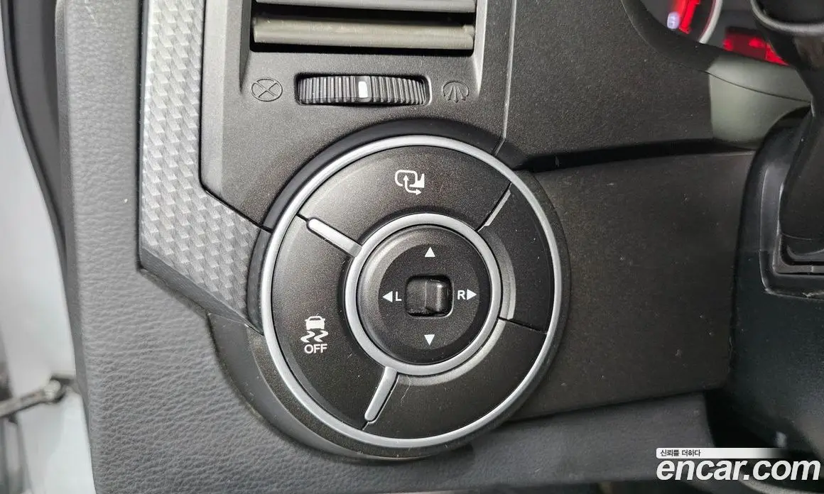 SsangYong Korando 2015 2.0 автомат (гидро), фото 24 SsangYong Korando 2015 2.0 автомат (гидро), фото 24
