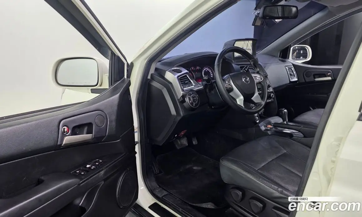 SsangYong Korando 2017 2.2 автомат (гидро), фото 10 SsangYong Korando 2017 2.2 автомат (гидро), фото 10