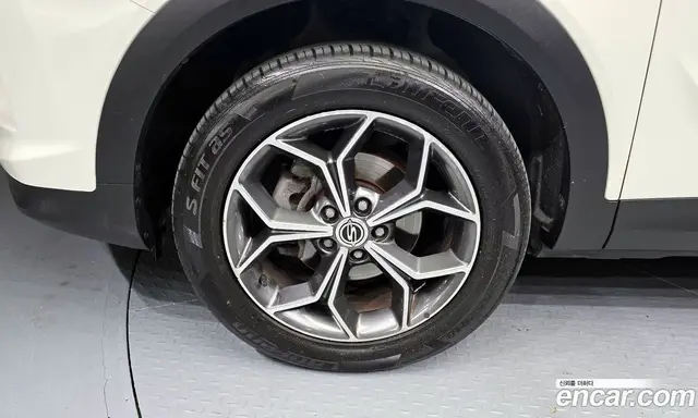 SsangYong Korando 2021 1.5 автомат (гидро), миниатюра 5
