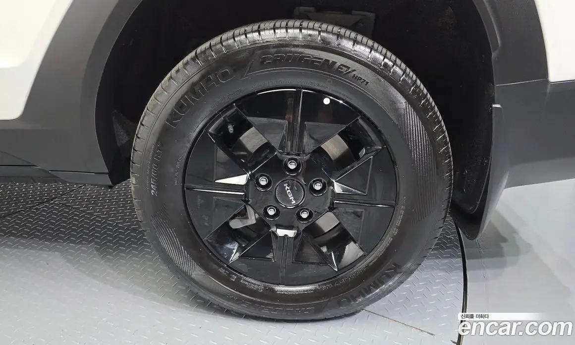 SsangYong Musso 2025 0.2 автомат (гидро), фото 5