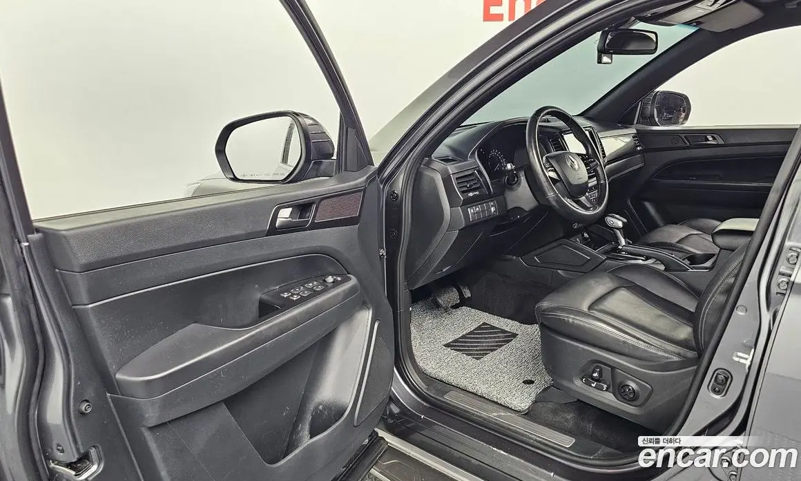 SsangYong Rexton 2020 2.2 автомат (гидро), фото 13