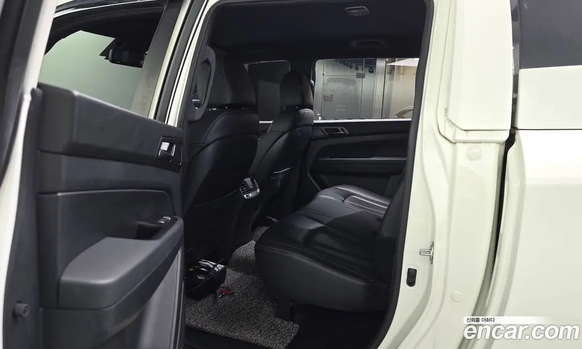 SsangYong Rexton 2022 2.2 автомат (гидро), фото 16