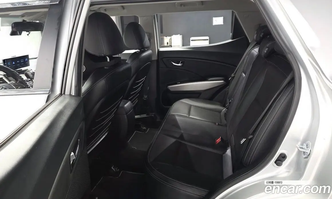 SsangYong TIBOLI 2015 1.6 автомат (гидро), фото 17