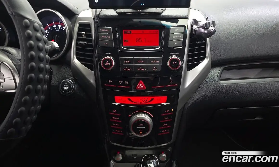 SsangYong TIBOLI 2015 1.6 автомат (гидро), фото 29