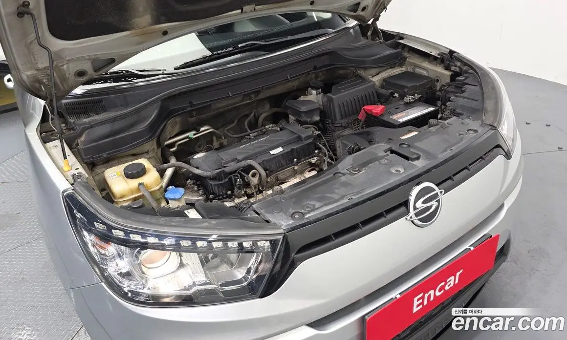 SsangYong TIBOLI 2015 1.6 автомат (гидро), фото 6