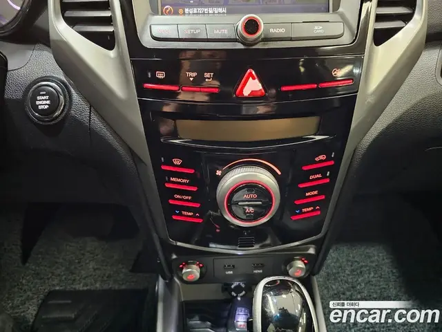 SsangYong TIBOLI 2016 1.6 автомат (гидро), миниатюра 12