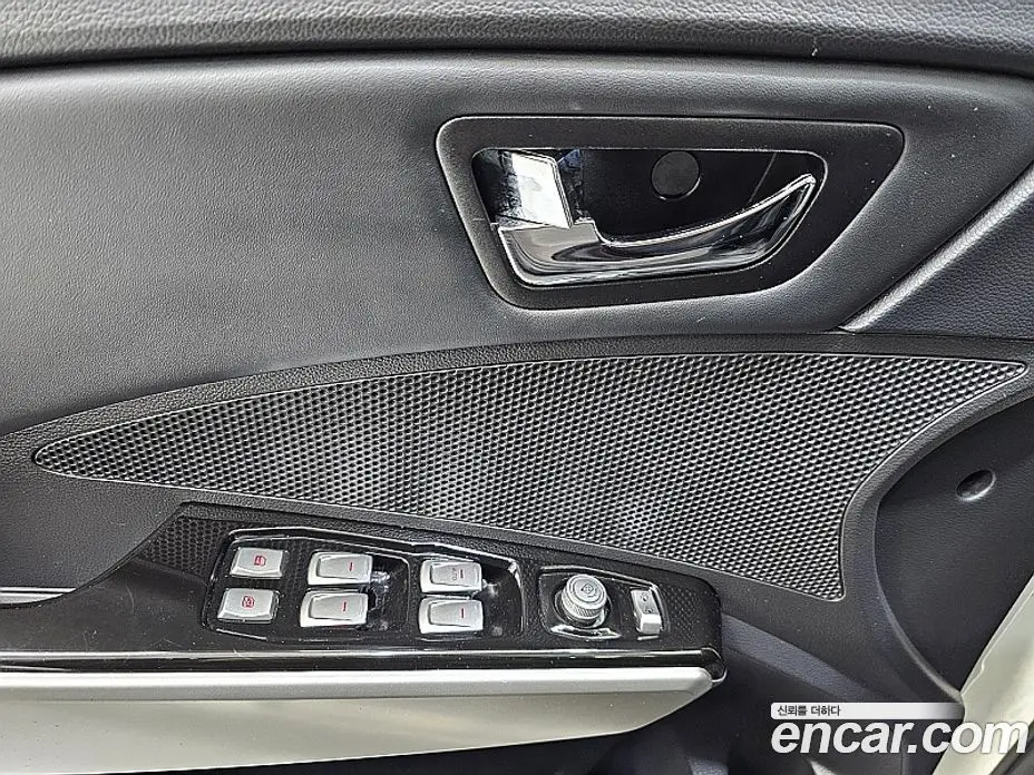 SsangYong TIBOLI 2016 1.6 автомат (гидро), фото 14 SsangYong TIBOLI 2016 1.6 автомат (гидро), фото 14