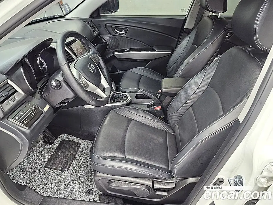 SsangYong TIBOLI 2016 1.6 автомат (гидро), фото 18 SsangYong TIBOLI 2016 1.6 автомат (гидро), фото 18