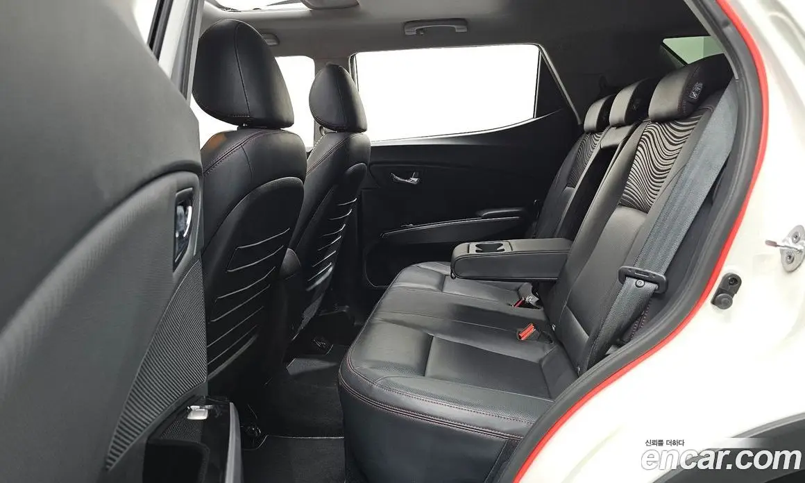 SsangYong TIBOLI 2016 1.6 автомат (гидро), фото 16