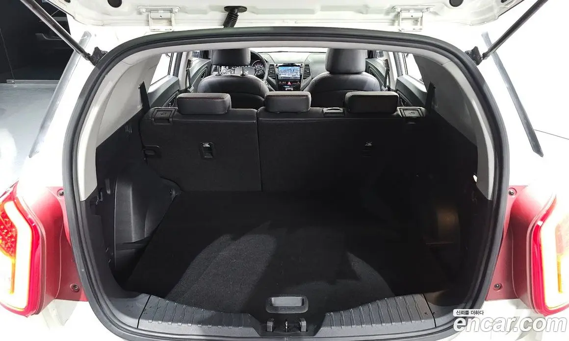 SsangYong TIBOLI 2016 1.6 автомат (гидро), фото 17