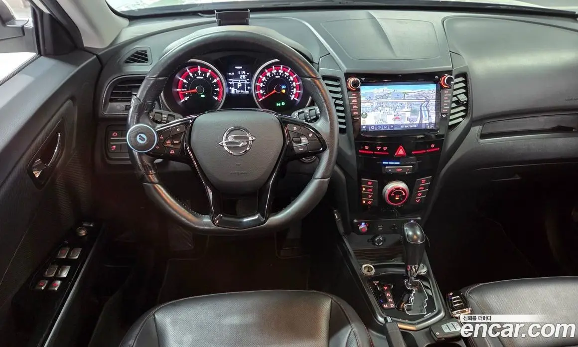 SsangYong TIBOLI 2016 1.6 автомат (гидро), фото 18