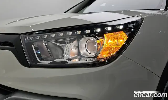 SsangYong TIBOLI 2016 1.6 автомат (гидро), миниатюра 7