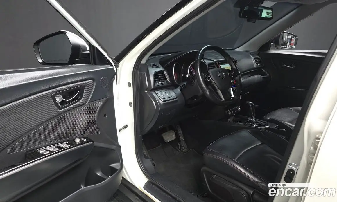 SsangYong TIBOLI 2016 1.6 автомат (гидро), фото 13 SsangYong TIBOLI 2016 1.6 автомат (гидро), фото 13