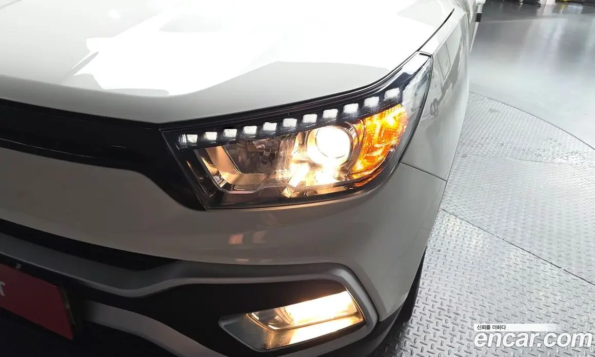 SsangYong TIBOLI 2016 1.6 автомат (гидро), фото 8 SsangYong TIBOLI 2016 1.6 автомат (гидро), фото 8