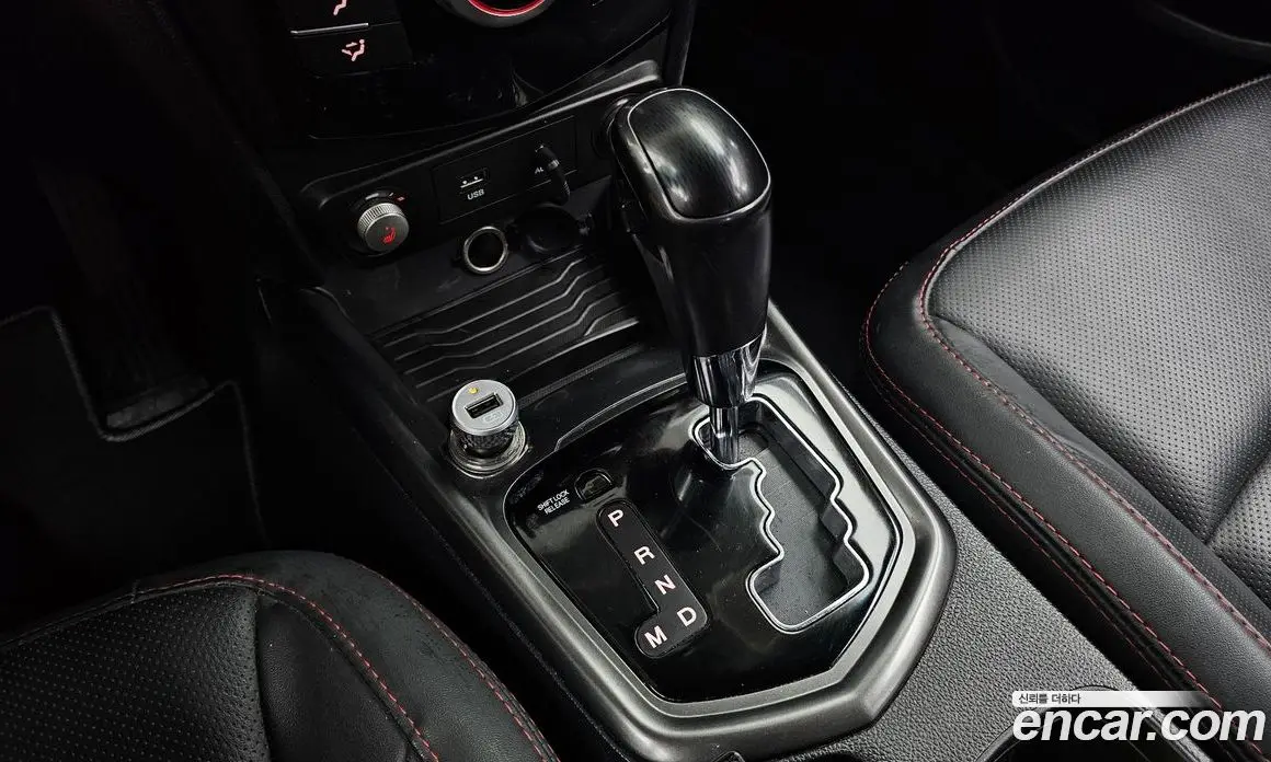 SsangYong TIBOLI 2017 1.6 автомат (гидро), фото 12