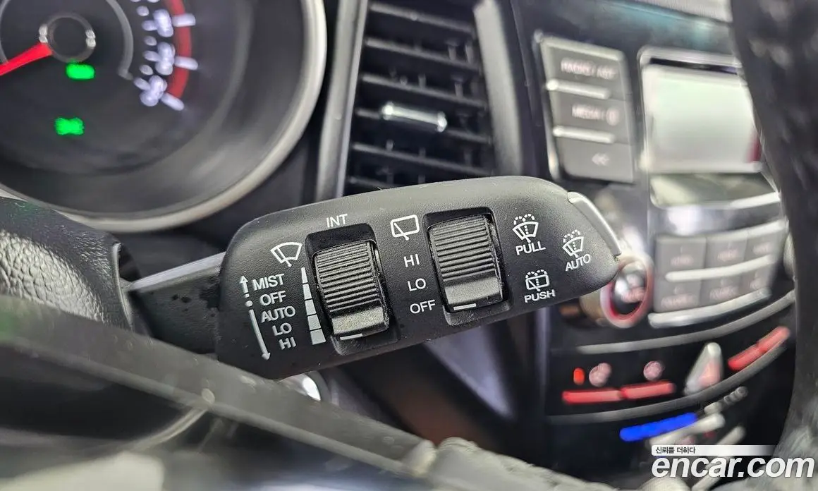 SsangYong TIBOLI 2017 1.6 автомат (гидро), фото 23
