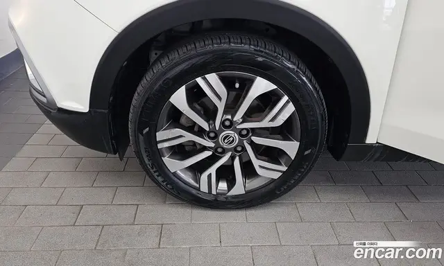 SsangYong TIBOLI 2017 1.6 автомат (гидро), миниатюра 5