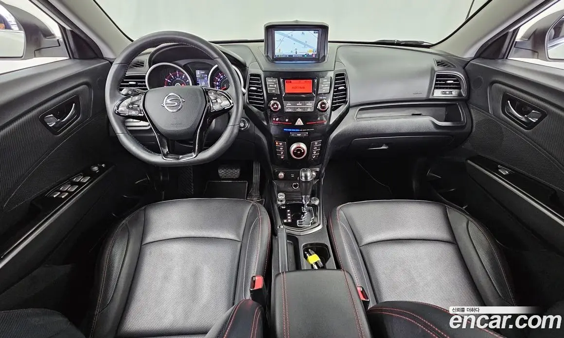 SsangYong TIBOLI 2017 1.6 автомат (гидро), фото 10