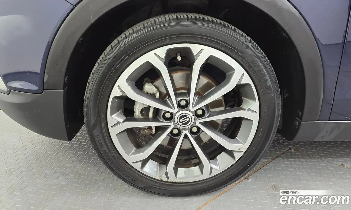 SsangYong TIBOLI 2017 1.6 автомат (гидро), фото 5