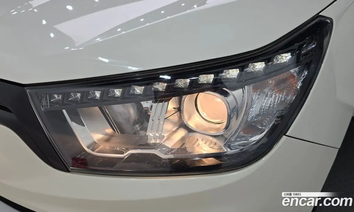SsangYong TIBOLI 2018 1.6 автомат (гидро), фото 8