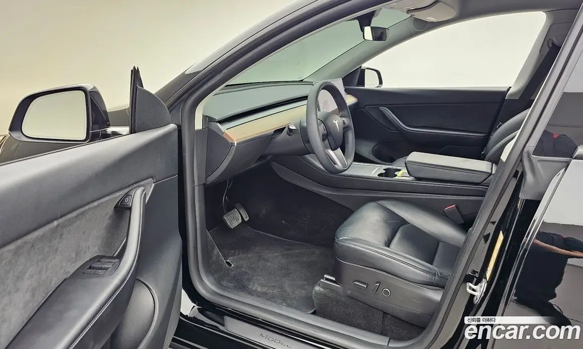 Tesla Model Y 2022 0.2 автомат (гидро), фото 10 Tesla Model Y 2022 0.2 автомат (гидро), фото 10