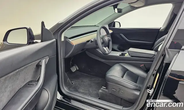 Tesla Model Y 2022 0.2 автомат (гидро), миниатюра 10 Tesla Model Y 2022 0.2 автомат (гидро), миниатюра 10