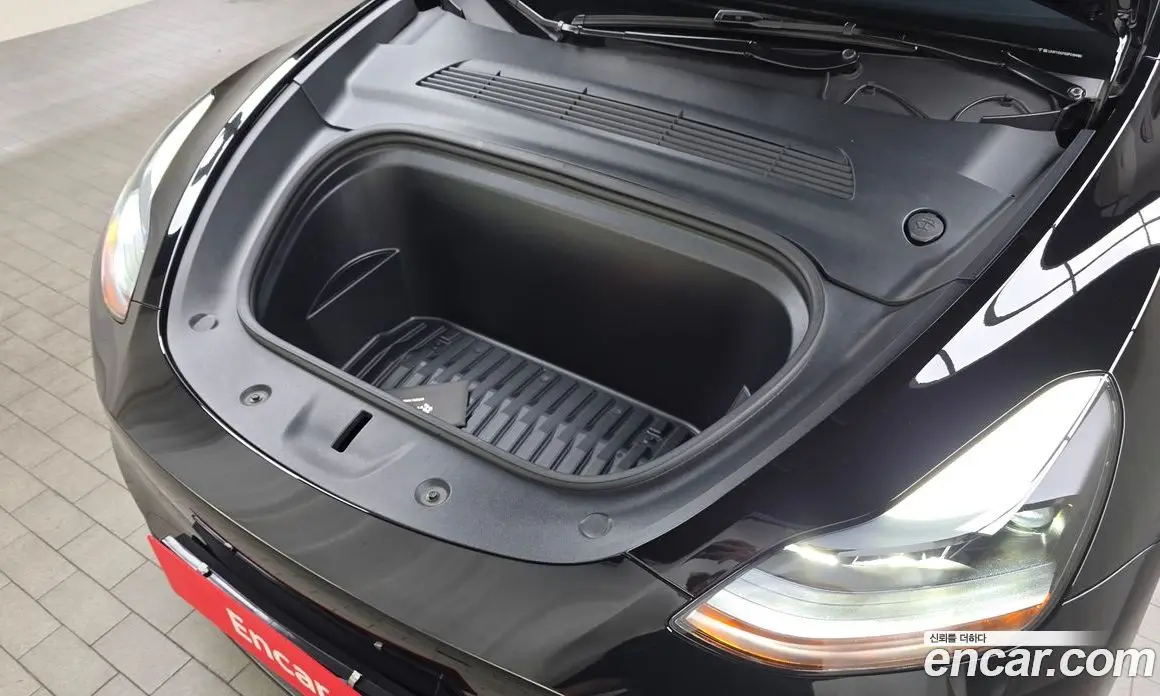 Tesla Model Y 2023 0.2 автомат (гидро), фото 6 Tesla Model Y 2023 0.2 автомат (гидро), фото 6