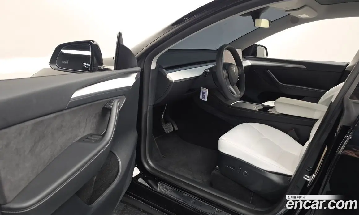 Tesla Model Y 2024 0.2 автомат (гидро), фото 13 Tesla Model Y 2024 0.2 автомат (гидро), фото 13