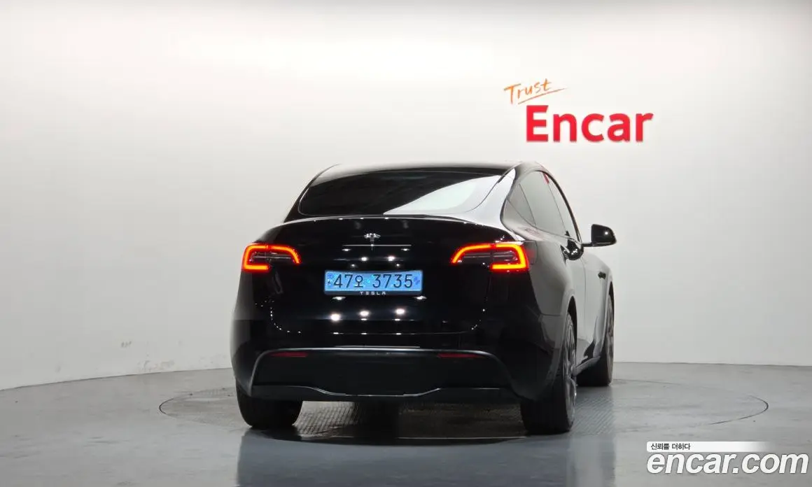 Tesla Model Y 2024 0.2 автомат (гидро), фото 4 Tesla Model Y 2024 0.2 автомат (гидро), фото 4