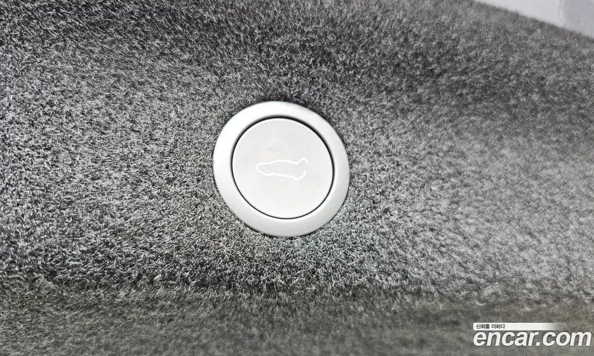 Tesla Model Y 2026 0.2 автомат (гидро), фото 27 Tesla Model Y 2026 0.2 автомат (гидро), фото 27