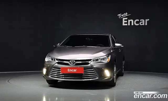 Toyota Camry 2016 2.5 автомат (гидро), миниатюра 3 Toyota Camry 2016 2.5 автомат (гидро), миниатюра 3