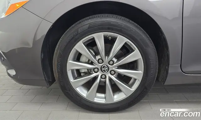 Toyota Camry 2016 2.5 автомат (гидро), миниатюра 5 Toyota Camry 2016 2.5 автомат (гидро), миниатюра 5