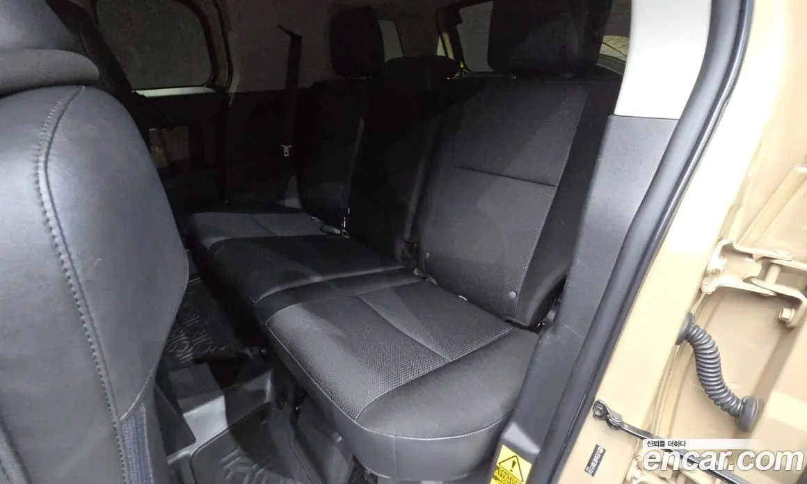 Toyota FJ Cruiser 2013 4.0 автомат (гидро), фото 12