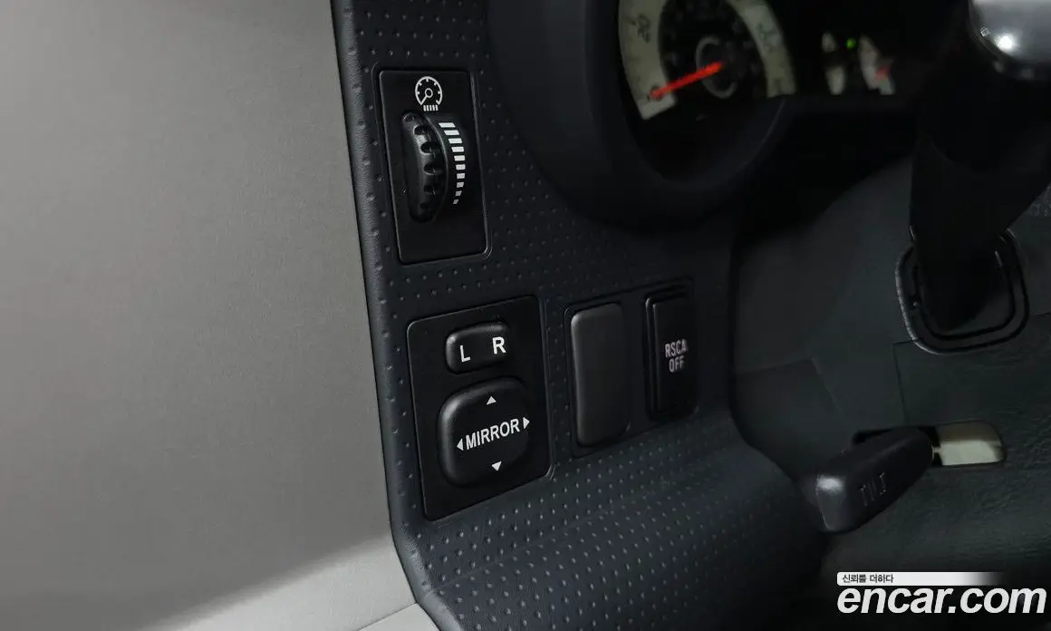 Toyota FJ Cruiser 2013 4.0 автомат (гидро), фото 17