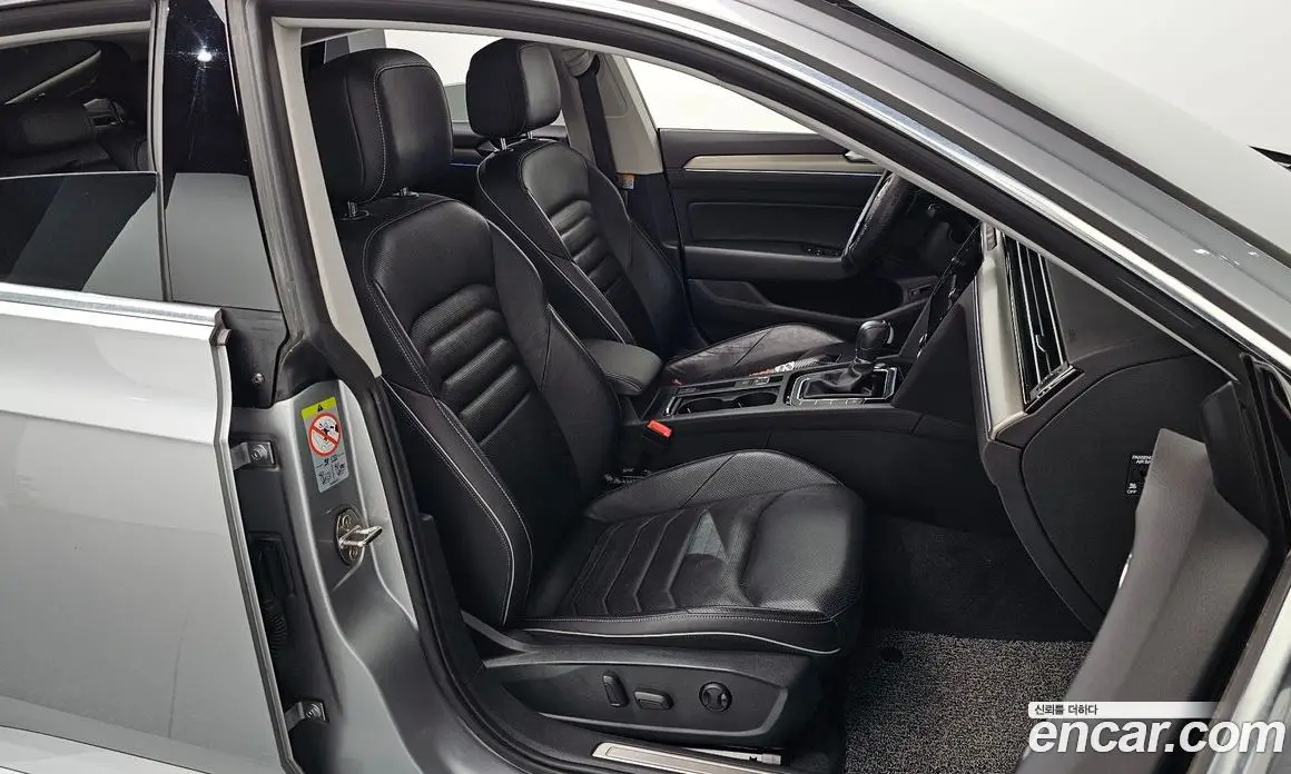Volkswagen Arteon 2019 2.0 автомат (гидро), фото 16 Volkswagen Arteon 2019 2.0 автомат (гидро), фото 16
