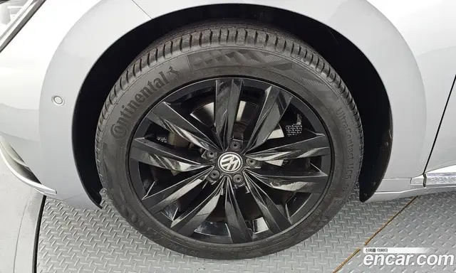 Volkswagen Arteon 2019 2.0 автомат (гидро), миниатюра 5 Volkswagen Arteon 2019 2.0 автомат (гидро), миниатюра 5