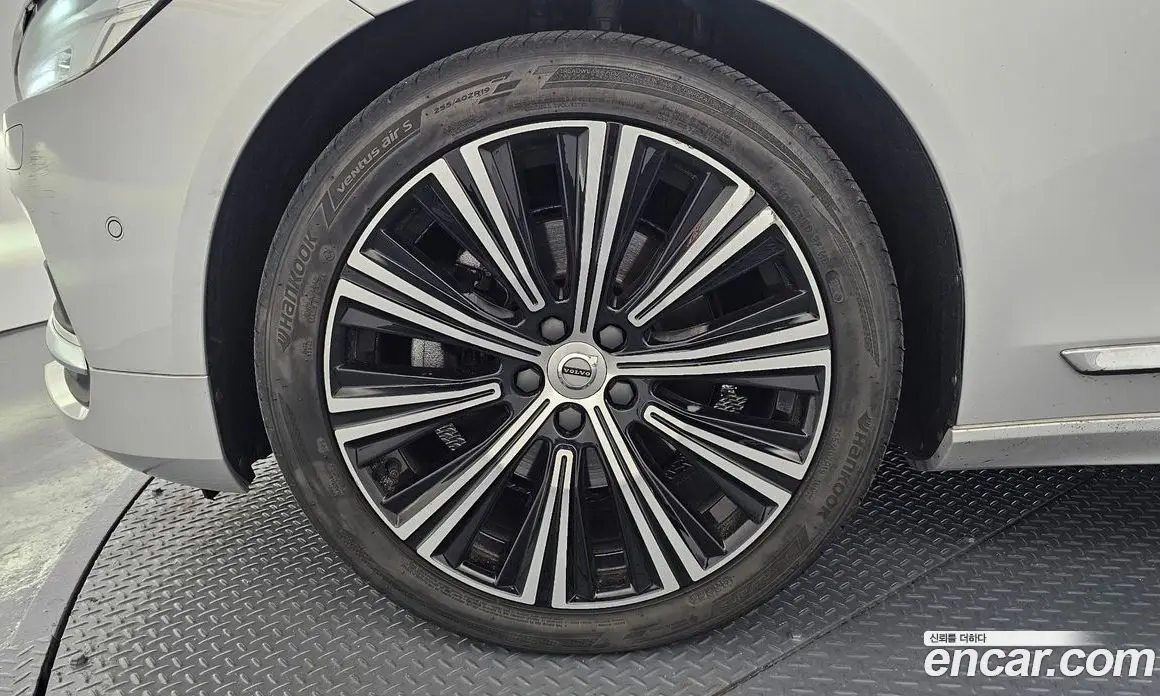 Volvo S90 2021 2.0 автомат (гидро), фото 5
