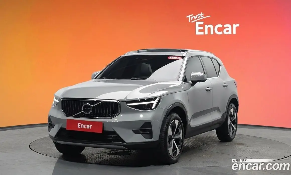 Volvo XC40 2024 2.0 автомат (гидро), фото 20 Volvo XC40 2024 2.0 автомат (гидро), фото 20