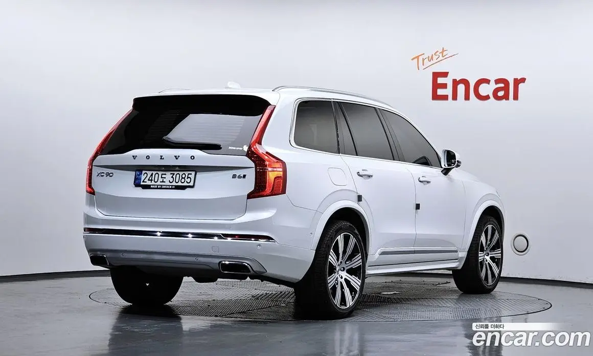 Volvo XC90 2021 2.0 автомат (гидро), фото 2 Volvo XC90 2021 2.0 автомат (гидро), фото 2