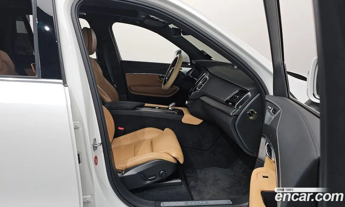 Volvo XC90 2021 2.0 автомат (гидро), фото 16 Volvo XC90 2021 2.0 автомат (гидро), фото 16