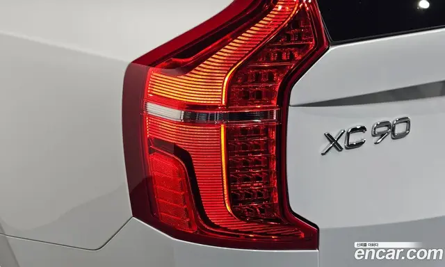 Volvo XC90 2021 2.0 автомат (гидро), миниатюра 9 Volvo XC90 2021 2.0 автомат (гидро), миниатюра 9