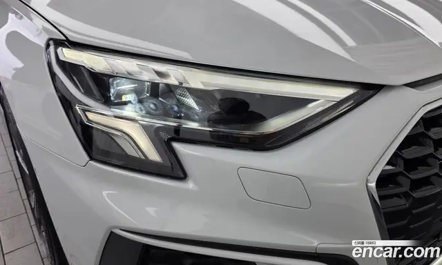 Audi A3 2023 2.0 автомат (гидро), миниатюра 7