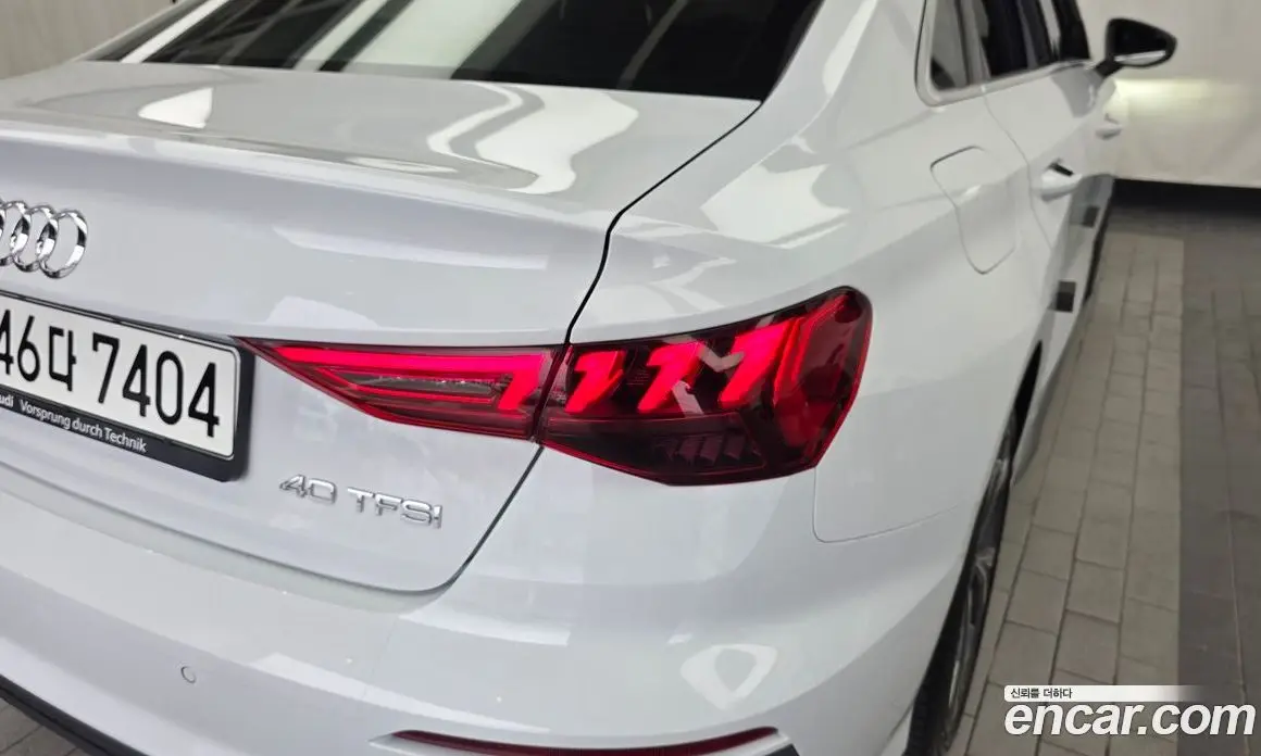 Audi A3 2023 2.0 автомат (гидро), фото 8